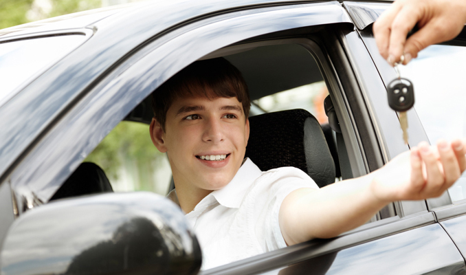 ביטוח רכב לנהג צעיר